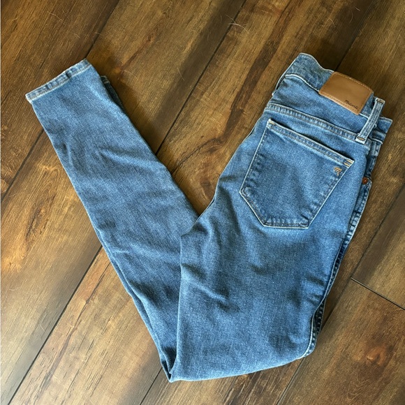 MADEWELL Like new 10” high rise skinny jeans with button fly - Picture 1 of 6